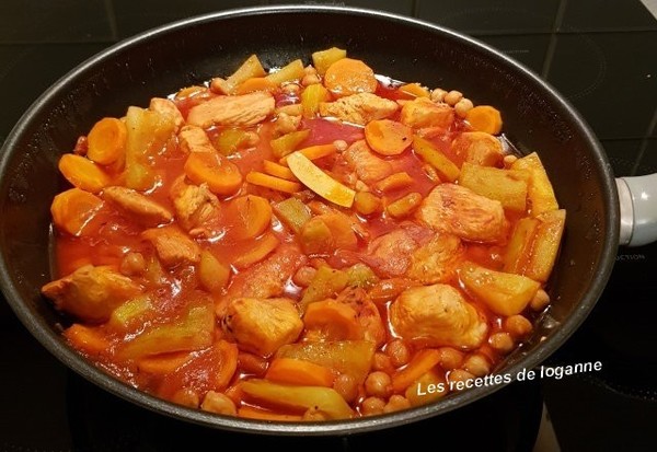 Sauté de dinde à la semoule et aux légumes